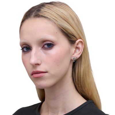 THE SAFETY PIN STUD EARRINGS